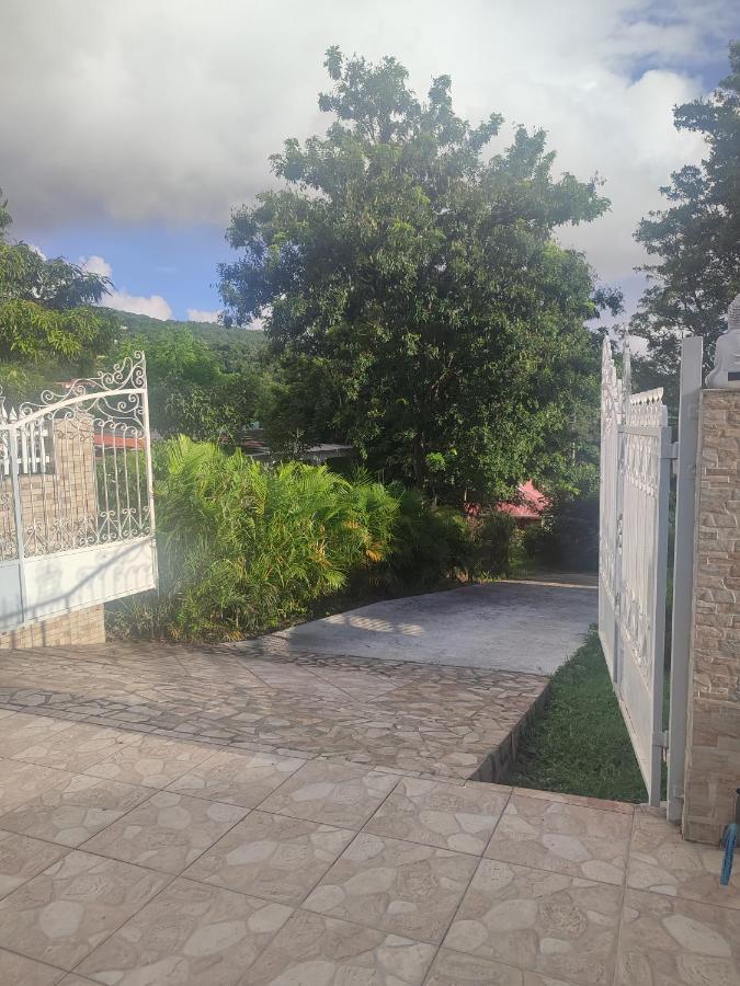Villa Bebelos Pointe-Noire Eksteriør billede